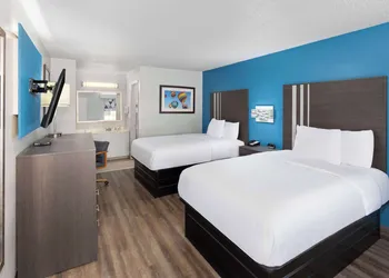 Baymont by Wyndham Selma hotel thumbnail 5
