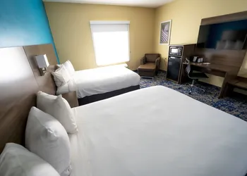 Quality Inn & Suites Monroeville South hotel thumbnail 6