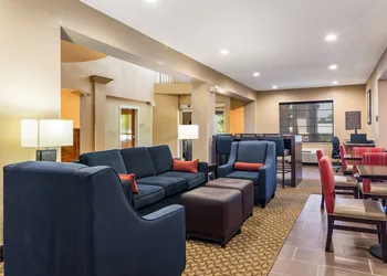 Comfort Suites Eufaula North hotel thumbnail 2