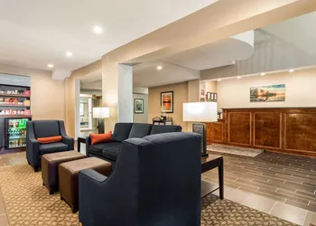 Comfort Suites Eufaula North hotel thumbnail 3