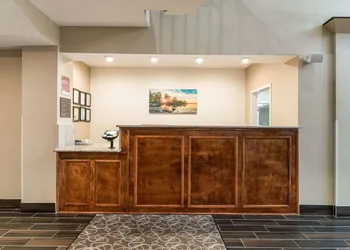 Comfort Suites Eufaula North hotel thumbnail 5