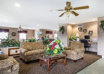 Quality Inn Andalusia hotel thumbnail 3
