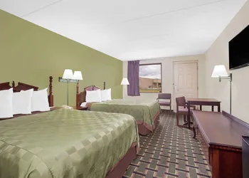Days Inn by Wyndham Eufaula AL hotel thumbnail 4