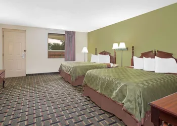 Days Inn by Wyndham Eufaula AL hotel thumbnail 6