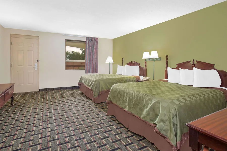 Days Inn by Wyndham Eufaula AL hotel detail image 6