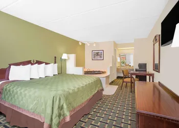 Days Inn by Wyndham Eufaula AL hotel thumbnail 8