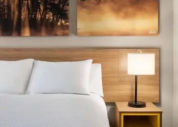 Days Inn by Wyndham Demopolis hotel thumbnail 4