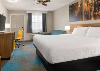 Days Inn by Wyndham Demopolis hotel thumbnail 6