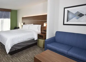 Holiday Inn Express Selma by IHG hotel thumbnail 3
