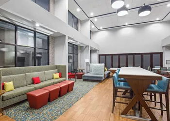 Hampton Inn Selma hotel thumbnail 2
