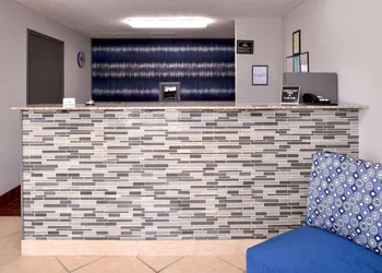 Americas Best Value Inn Monroeville hotel thumbnail 4
