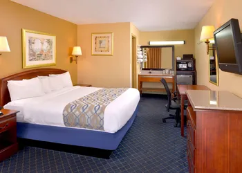 Americas Best Value Inn Monroeville hotel thumbnail 8