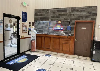 Days Inn by Wyndham Fordyce hotel thumbnail 4