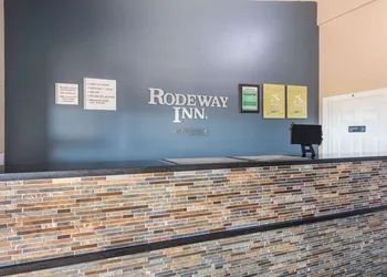 Rodeway Inn Nashville hotel thumbnail 5
