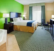 Holiday Inn Express & Suites Newport S by IHG hotel detail image 4