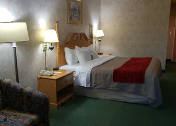 Econo Lodge Newport Smoky Mountains Gateway hotel thumbnail 5