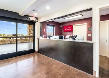 Red Roof Inn Dandridge hotel thumbnail 6