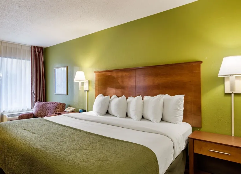 Quality Inn Blytheville hotel detail image 2