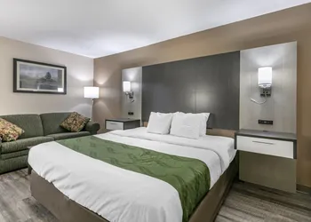 Quality Inn Rogersville hotel thumbnail 4