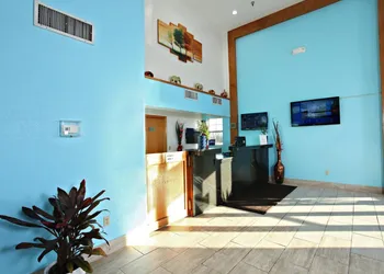 Coratel Inn & Suites By Jasper Newton hotel thumbnail 2