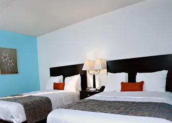 Coratel Inn & Suites By Jasper Newton hotel thumbnail 4