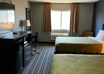 Colby Inn and Suites hotel thumbnail 6