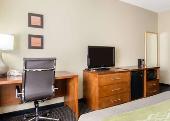 Comfort Inn Garden City hotel thumbnail 6