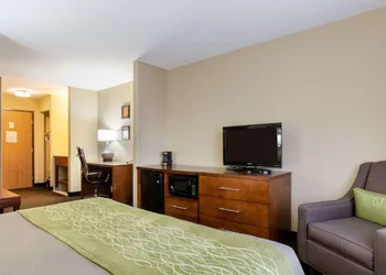 Comfort Inn Garden City hotel thumbnail 7