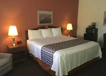 Budget Inn La Fonda Motel hotel thumbnail 7