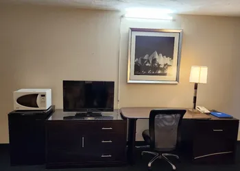 Travelodge by Wyndham Oakley hotel thumbnail 7