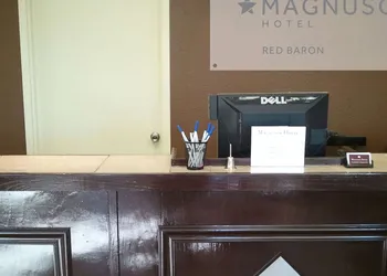 Magnuson Hotel Red Baron hotel thumbnail 2