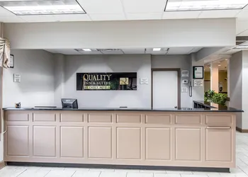 Quality Inn & Suites Conference Center hotel thumbnail 2