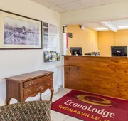 Econo Lodge Thomasville hotel detail image 4