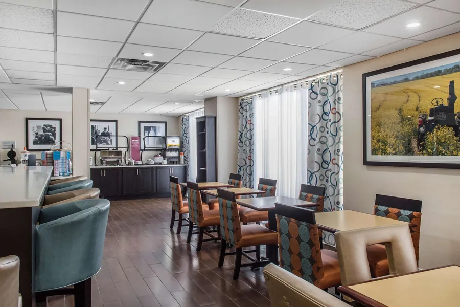 Hampton Inn Douglas hotel detail image 6