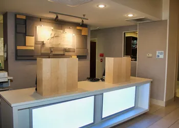 Holiday Inn Express & Suites Douglas by IHG hotel thumbnail 2