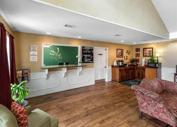 Quality Inn Jesup hotel thumbnail 5