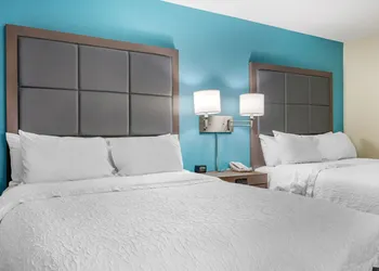 Hampton Inn Adel hotel thumbnail 5
