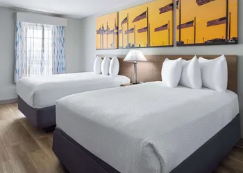 Days Inn by Wyndham Americus hotel thumbnail 4