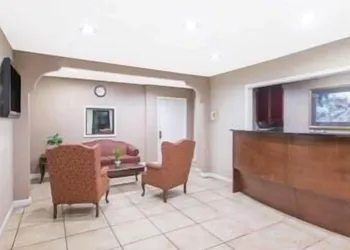 Days Inn by Wyndham Brownsville hotel thumbnail 3