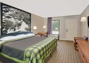 Super 8 by Wyndham Athens hotel thumbnail 5