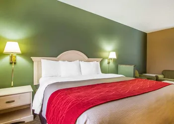 Quality Inn Columbia I-65 hotel thumbnail 4