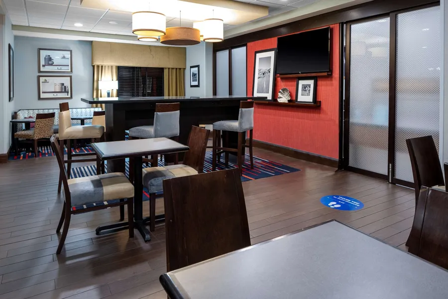 Hampton Inn Columbia hotel detail image 2