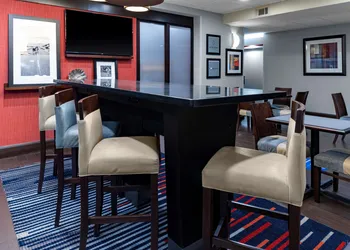Hampton Inn Columbia hotel thumbnail 3