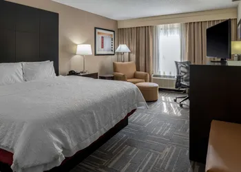 Hampton Inn Columbia hotel thumbnail 7
