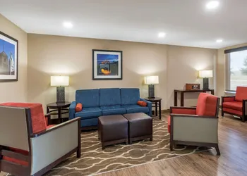 Comfort Inn & Suites Atoka-Millington hotel thumbnail 2