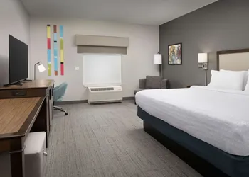Hampton Inn & Suites Portland/Hillsboro-Evergreen Park hotel thumbnail 5