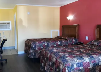 Knights Inn Paris hotel thumbnail 5