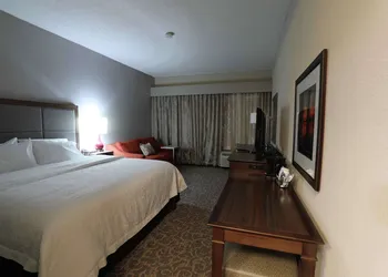 Hampton Inn Dyersburg hotel thumbnail 6