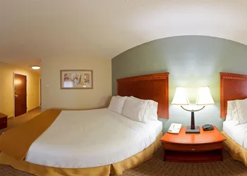 Holiday Inn Express & Suites Covington by IHG hotel thumbnail 3