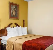 Econo Lodge Dyersburg I-155 hotel detail image 3
